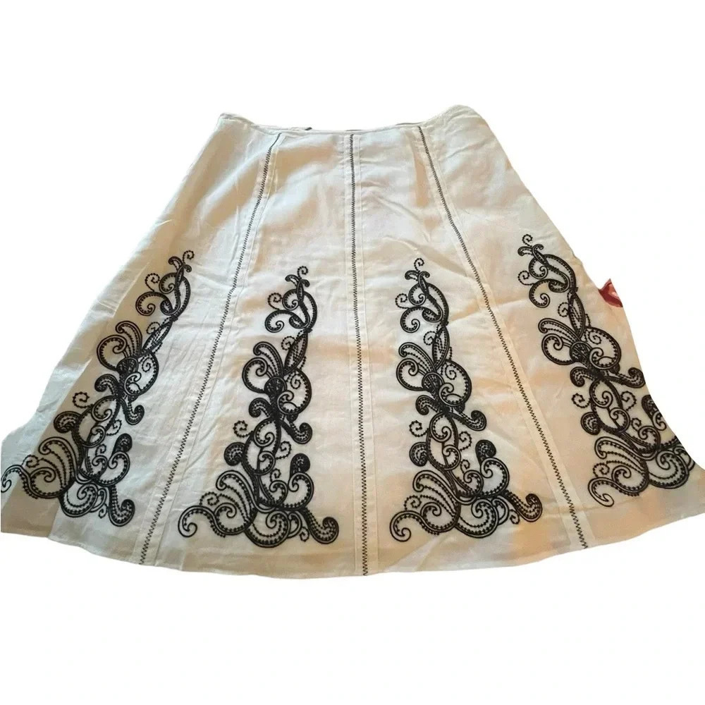 Ann Taylor Petites Black White Embroidered New Cotton Skirt OP
